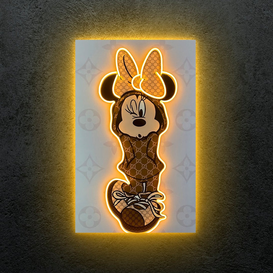 Minnie — Monogram